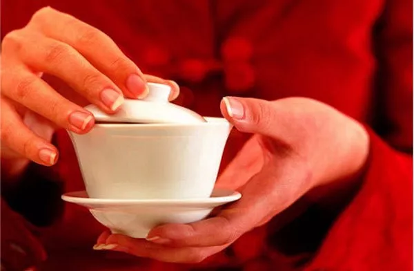 Why the oldest tea cups don't have handles – Belle Antiquarian