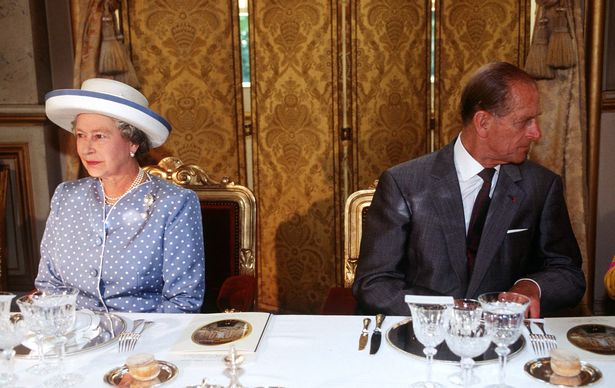 This image has an empty alt attribute; its file name is 3_Prince-Philip-dinner.jpg